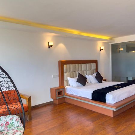Mazarine Surf Suites Hiriketiya Dikwella Extérieur photo